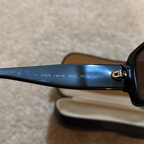 Authentic Chanel Sunglasses in Black with crystal rhinestone CC - Picture 7 of 9